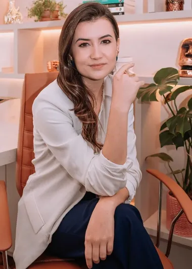 Dra. Michelle Polzin